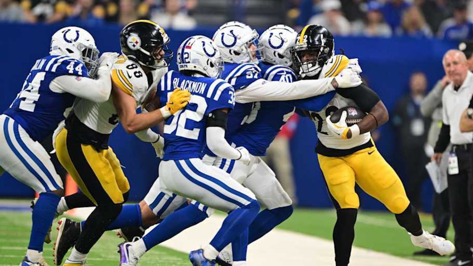 Steelers&#39; Najee Harris Voices Displeasure With Justin Fields Question