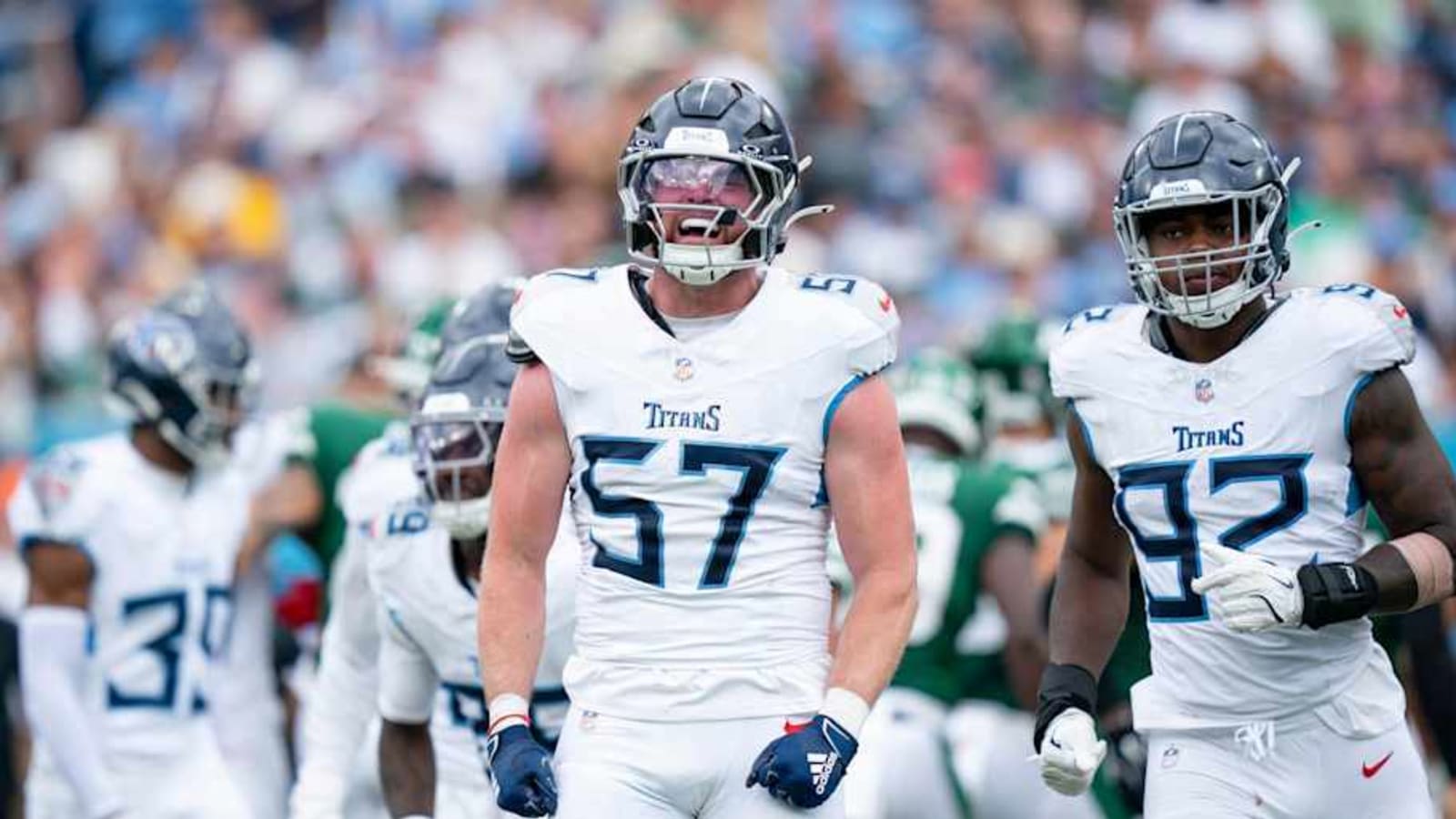 49ers Sign Former Titans LB