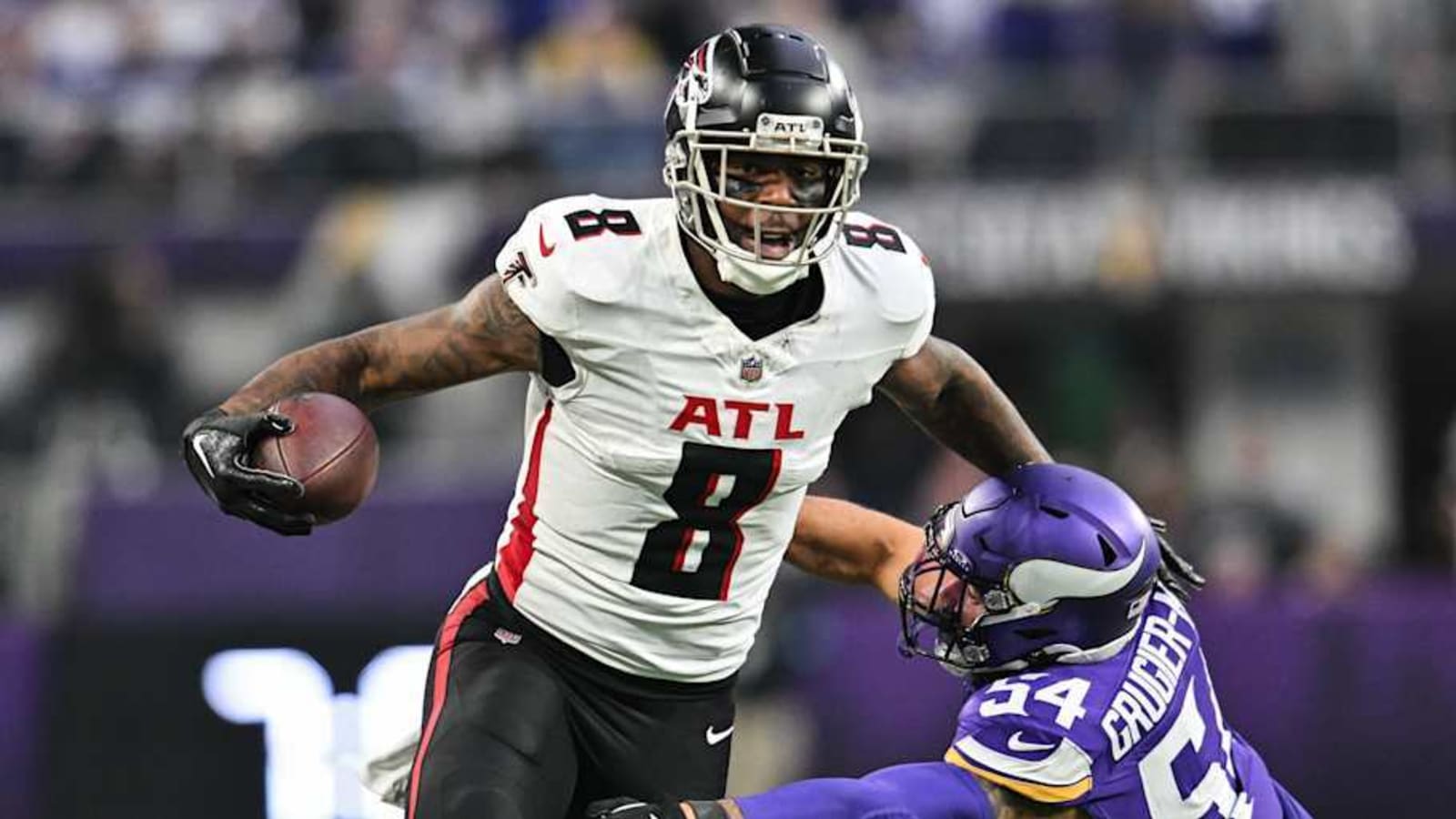 Patriots Surprisingly Named Trade Fit for Star TE