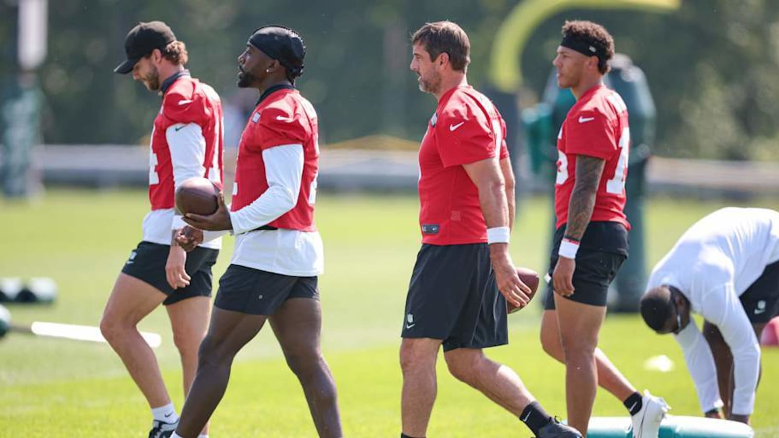 New York Jets Have Elite Quarterback Depth Behind Aaron Rodgers Yardbarker