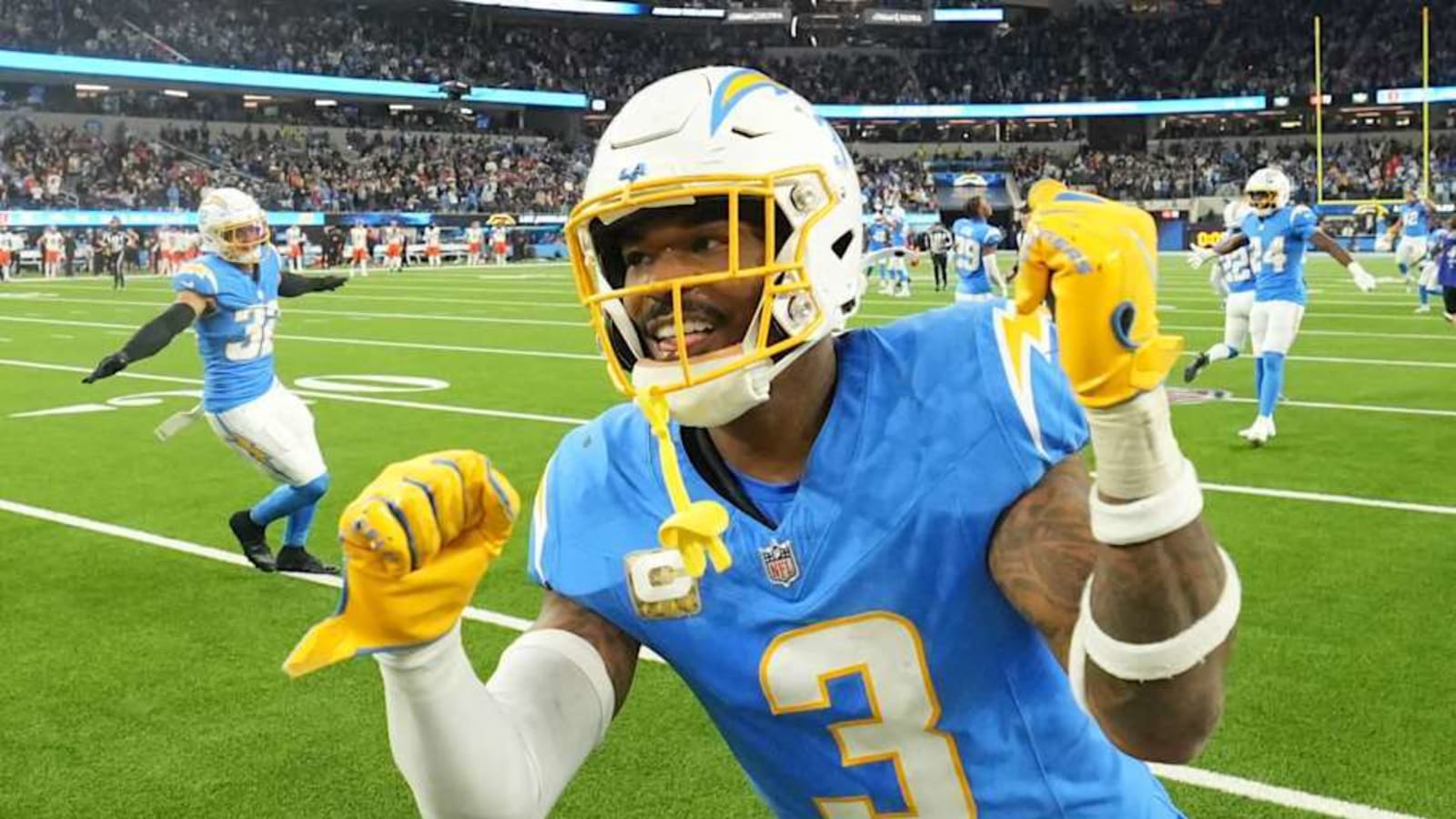 Derwin James&#39; next task? Recruiting free agency&#39;s top name to Chargers