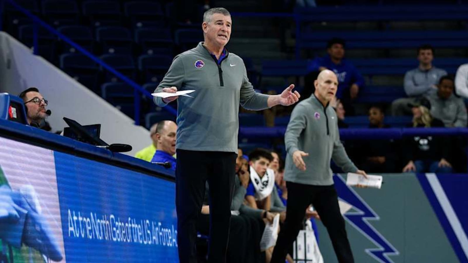 Boise State men’s basketball transfer portal tracker: Center Emmanuel Ugbo enters portal