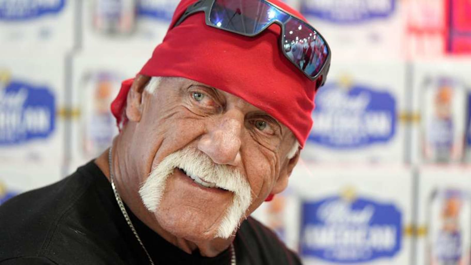 Hulk Hogan Left Kids Crying, Fans Stranded At Event According To Local Report