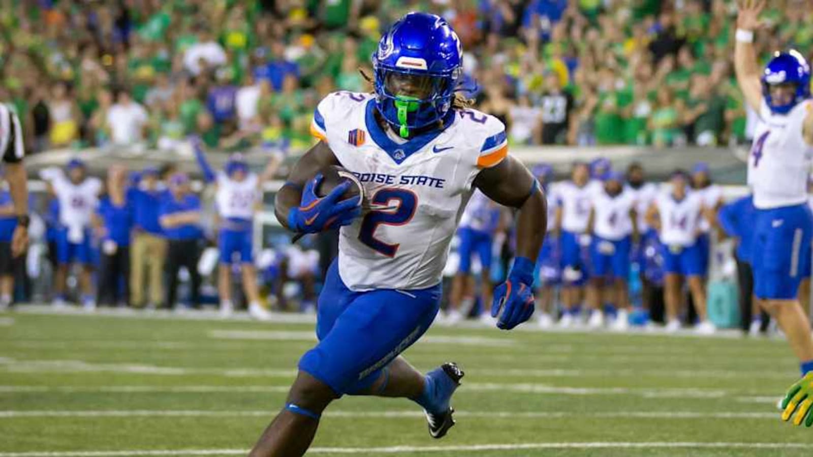 Broncos GM Shakes Up RB Draft Strategy for Pick 20