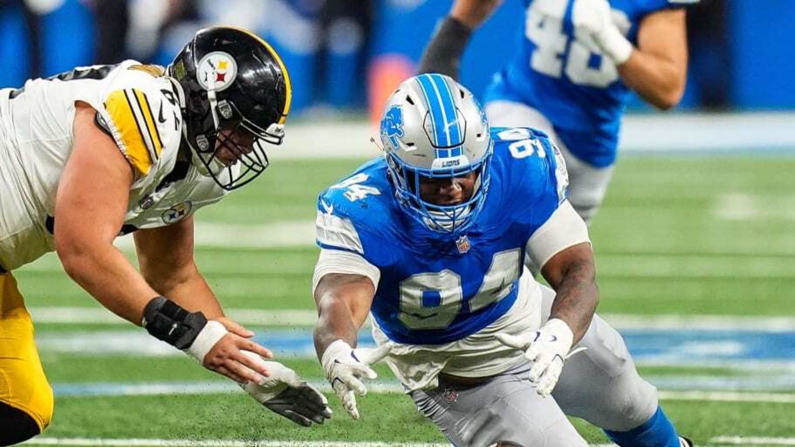 James Houston, Mekhi Wingo Among Highest PFF-Graded Lions