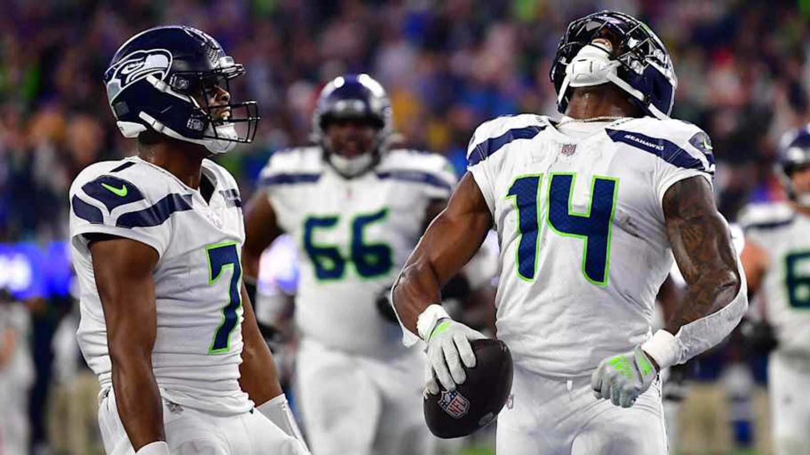 Seahawks shot high on initial trade proposal to Raiders