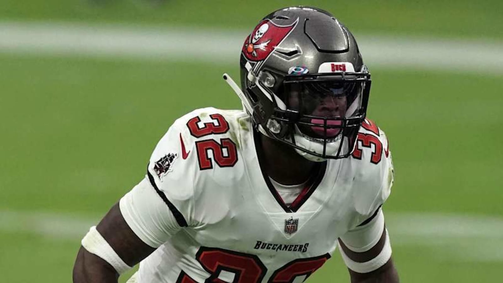 Former Buccaneers Super Bowl-Winning Safety Is Headed Back To Tampa Bay
