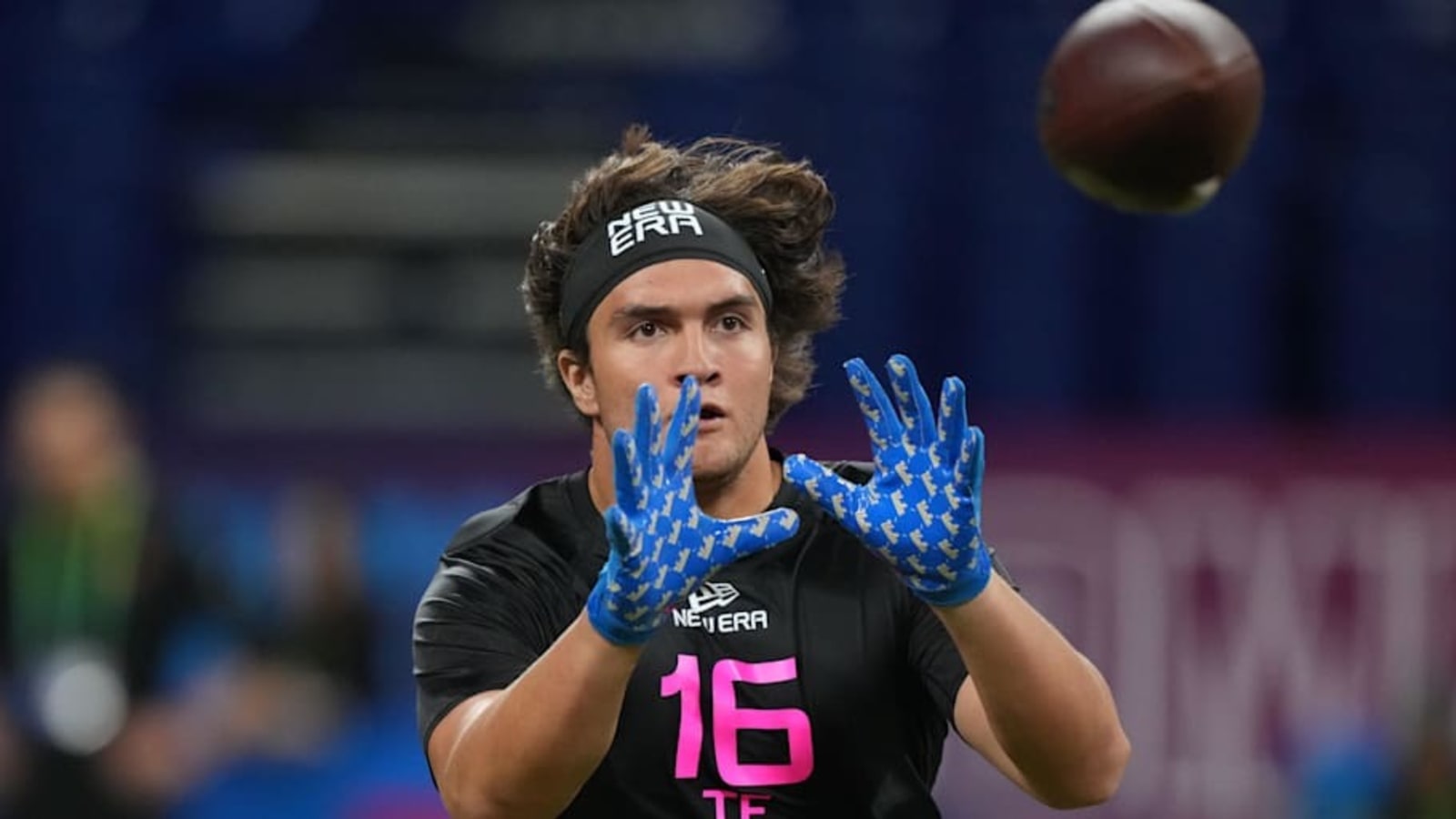How UCLA&#39;s Moliki Matavao NFL Combine Compared