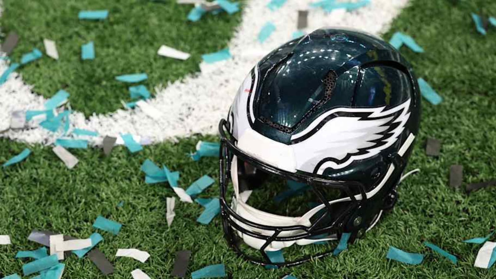 Eagles Fan-Favorited Linked To Dysfunctional Team