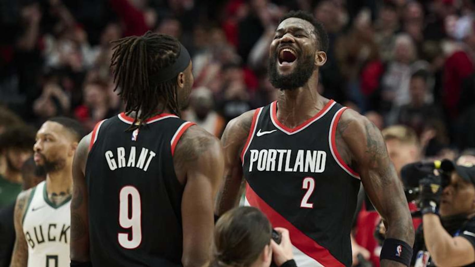 Blazers&#39; Jerami Grant, Deandre Ayton Land on Injury Report For Game vs Kings