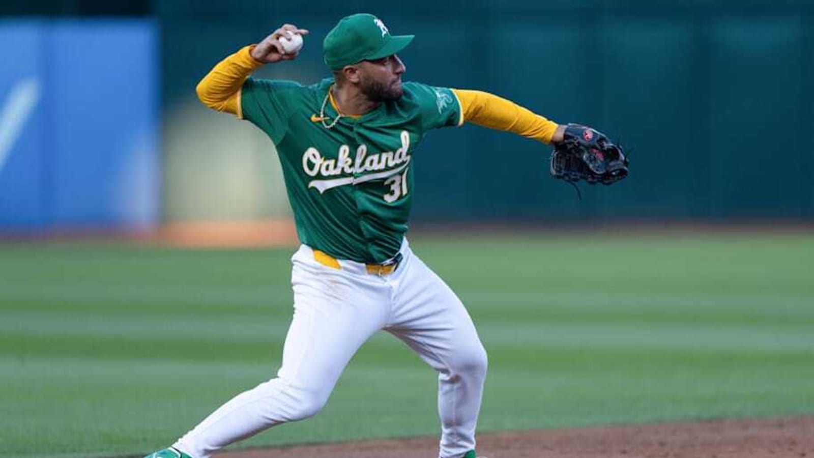 Boston Red Sox Sign Former A&#39;s Third Baseman