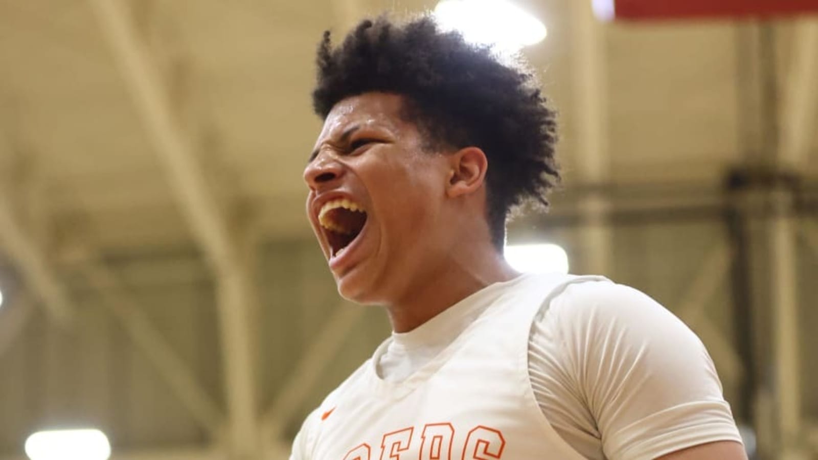 Ohio State&#39;s Juni Mobley Drops 33 Points In Kingdom League