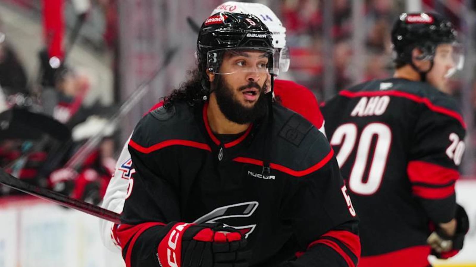 Hurricanes Defenseman Pulls Dangerous Move in Fight Against Capitals