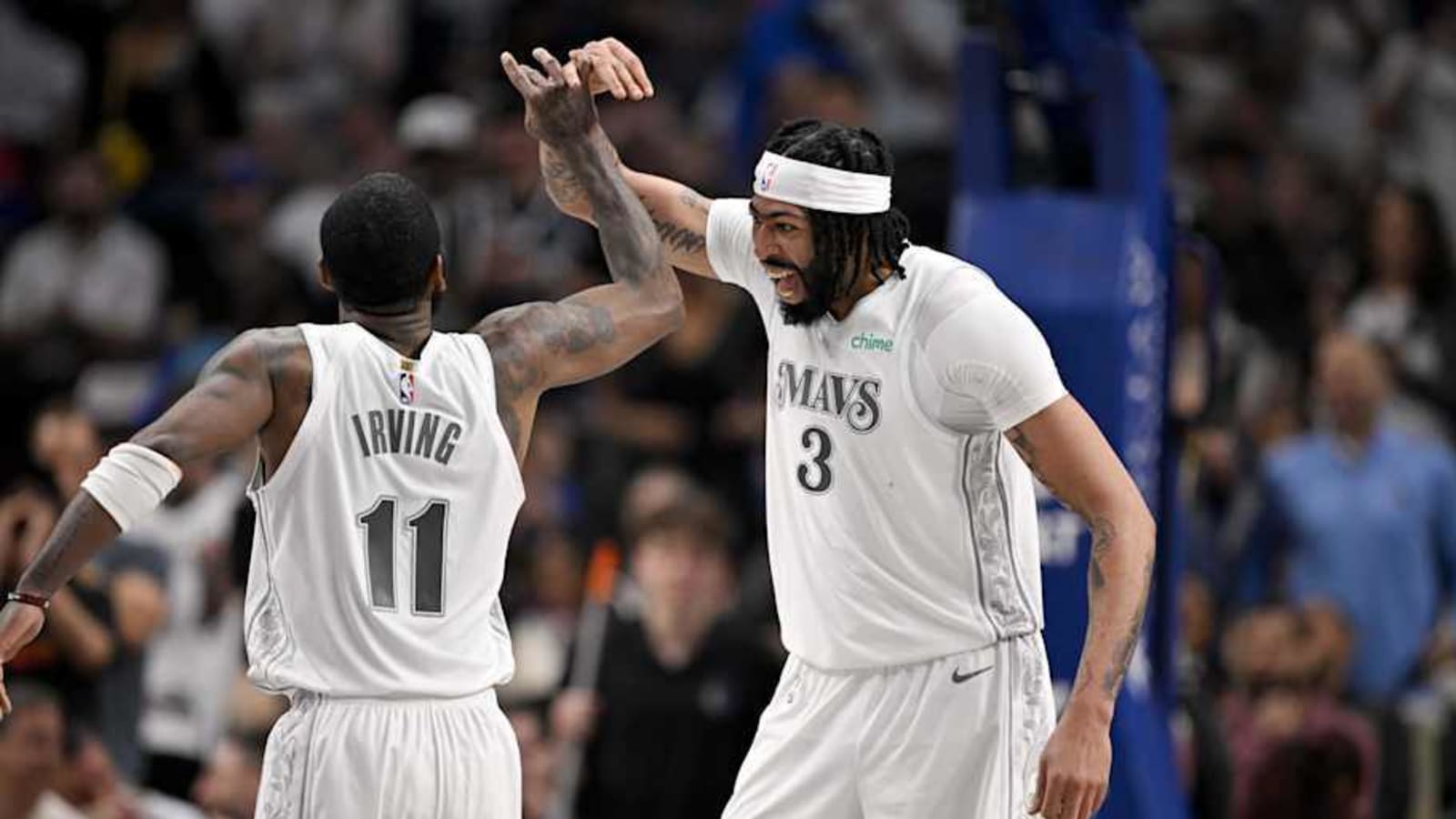 Anthony Davis Makes Heartfelt Kyrie Irving Statement After Mavs-Nets Game