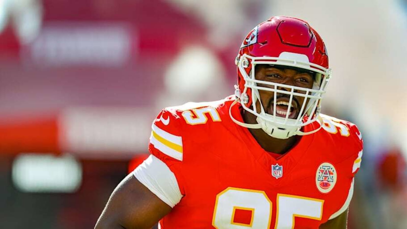 Chris Jones&#39; injury puts concerning exclamation mark in miserable Super Bowl
