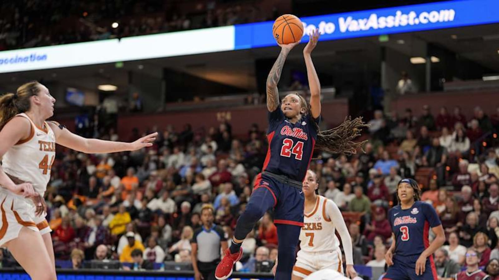 Ole Miss Women&#39;s Basketball Star Madison Scott Wins 2025 Gillom Trophy