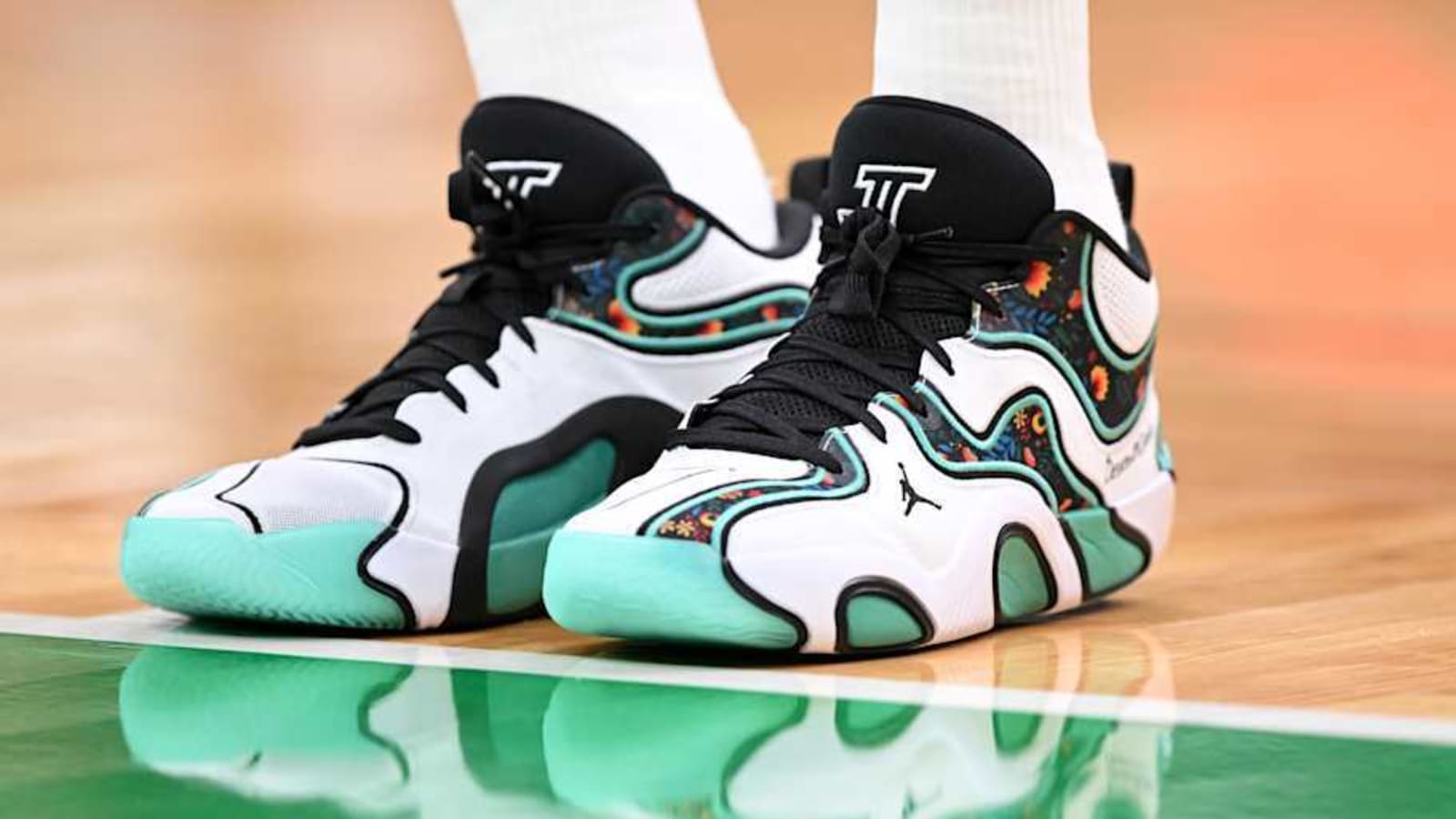 Jayson Tatum&#39;s New Sneakers Celebrate Celtics History