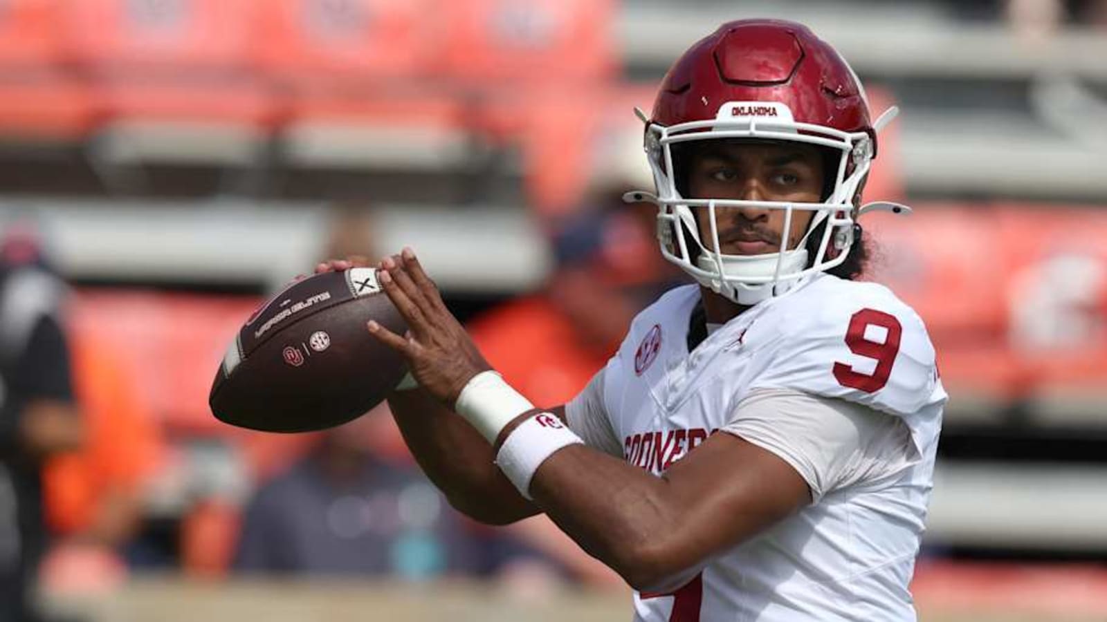 Texas Wary of 'Challenge' That Oklahoma QB Michael Hawkins Jr. Presents