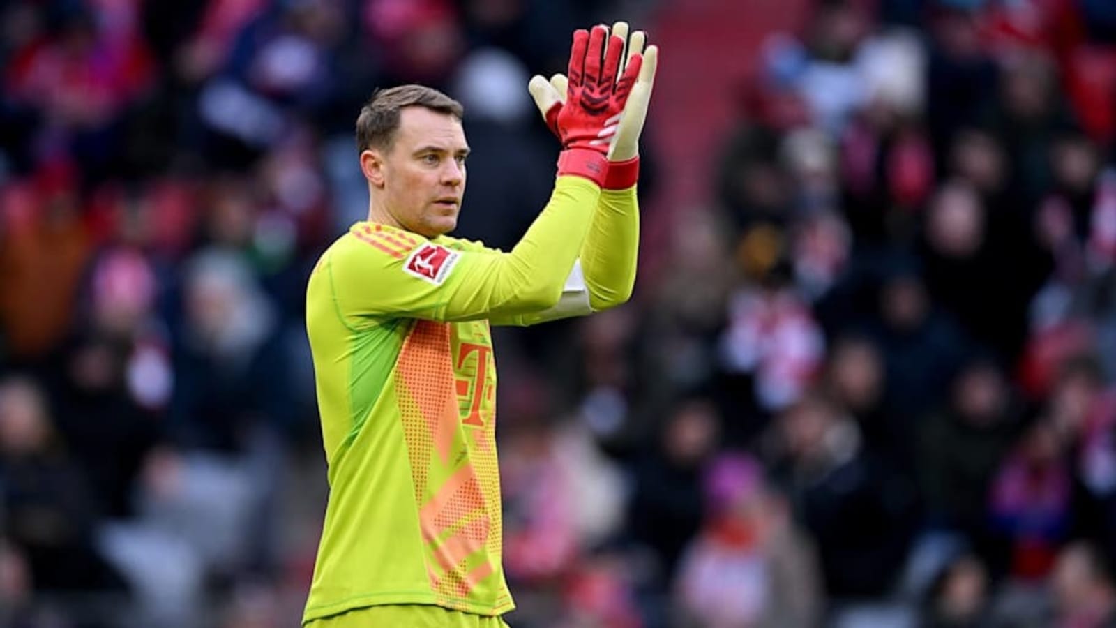 Manuel Neuer Signs Contract Extension With Bayern Munich