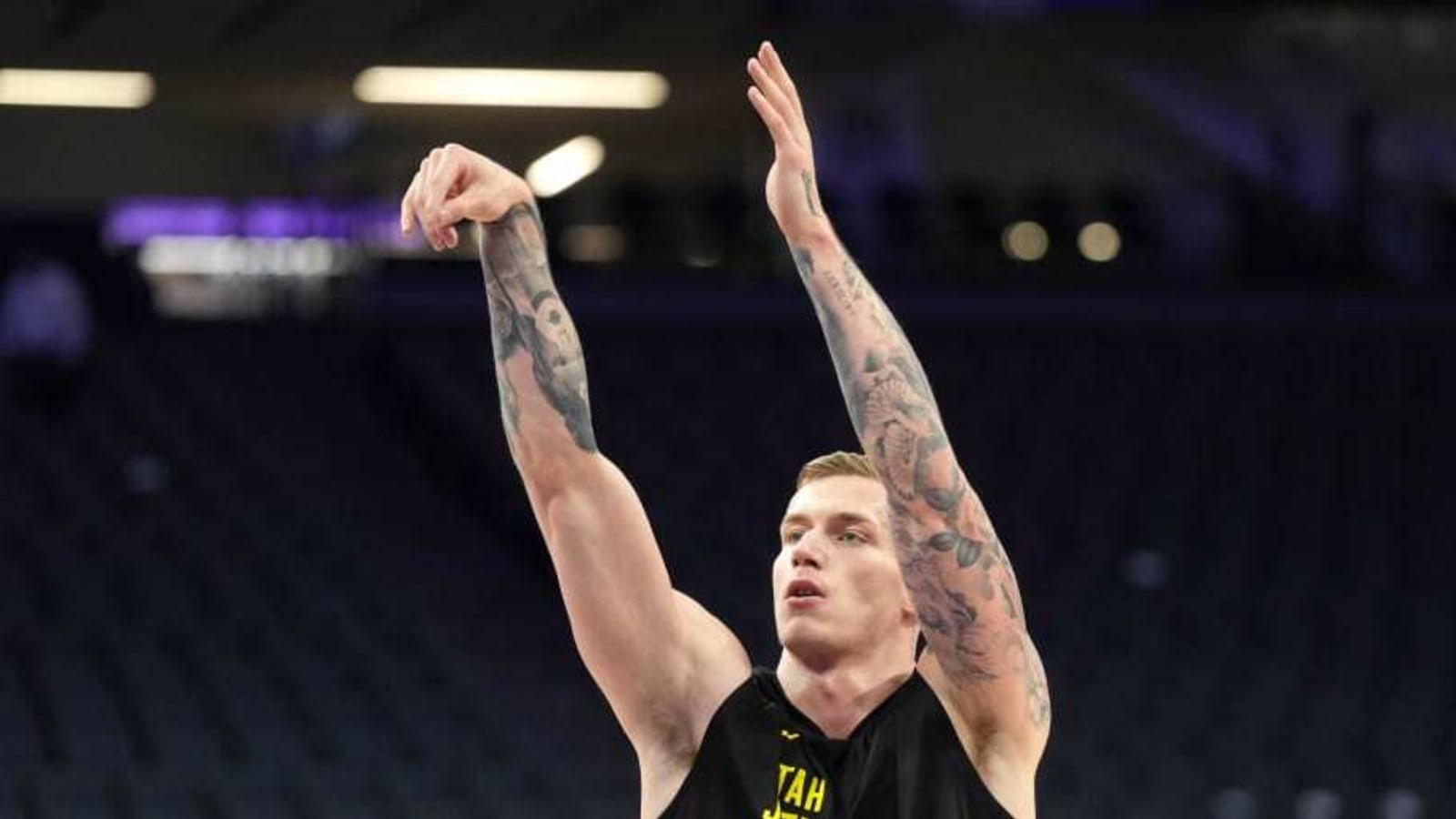 Former Jazzman Signs Deal to Play Overseas