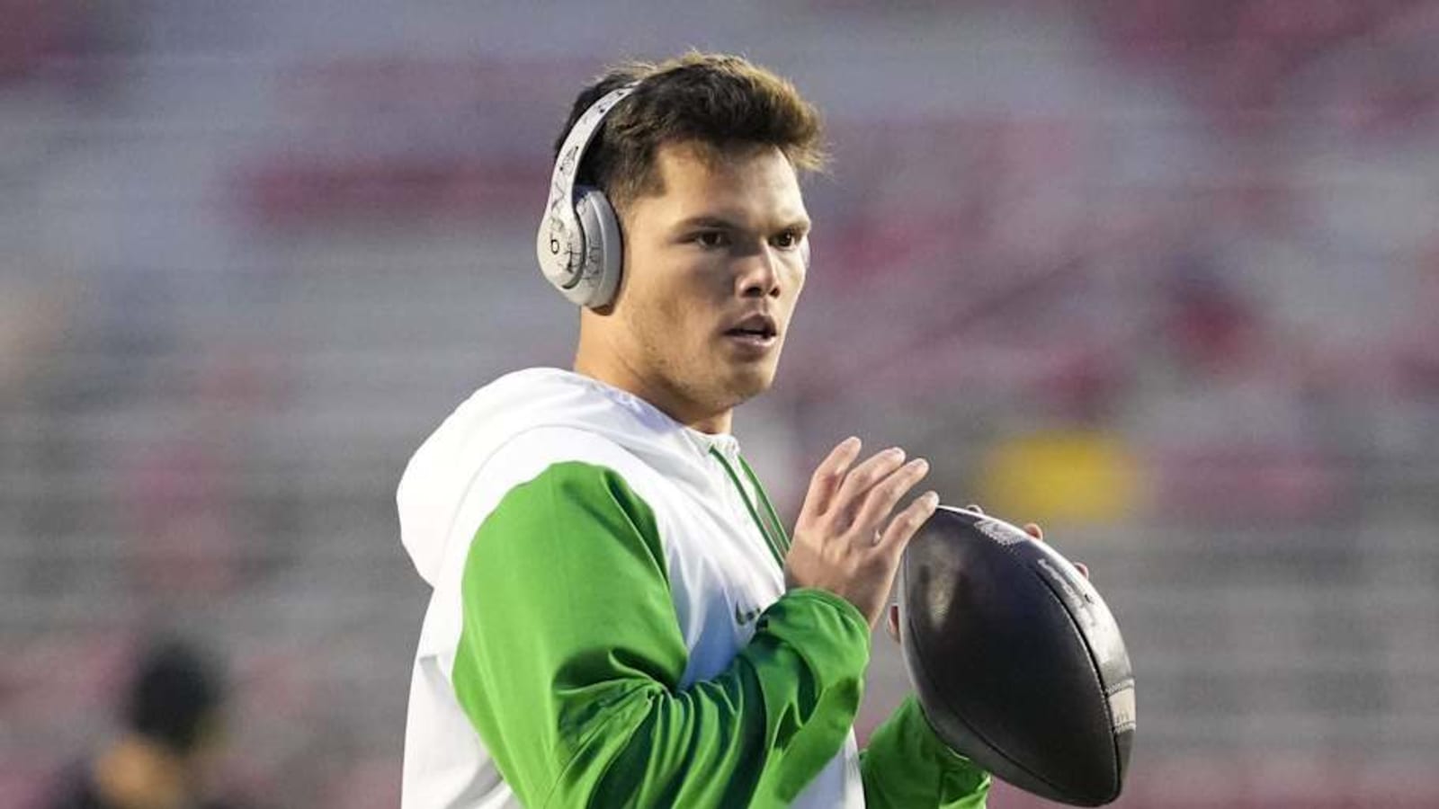 Oregon Ducks, Wisconsin Badgers Officiating &#39;Consistently Wrong&#39;