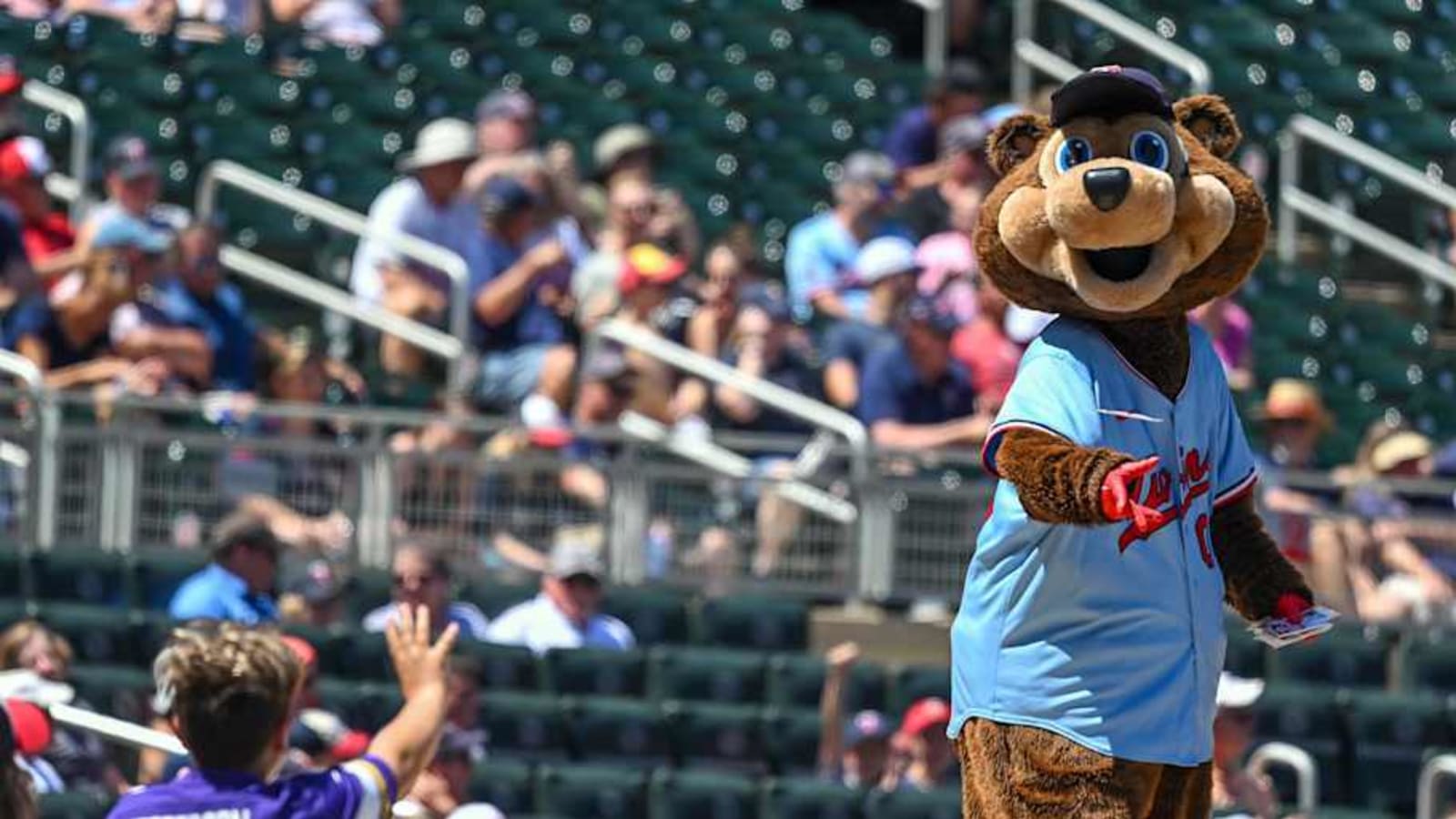 Longtime Twins beat reporter will not cover the team in 2025