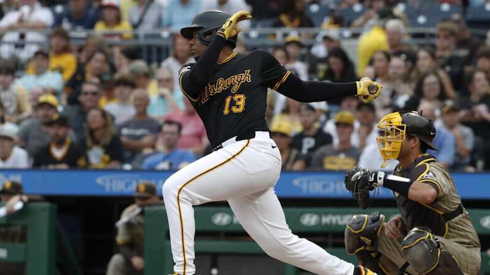 Yankees Urged to Pursue a Trade for Ke'Bryan Hayes to Fill Third Base Void