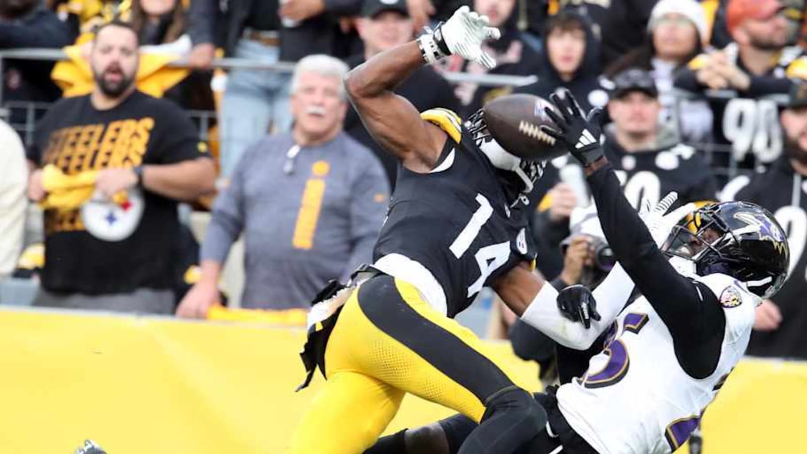 Ravens Star Excited to Play Alongside Tre&#39;Davious White
