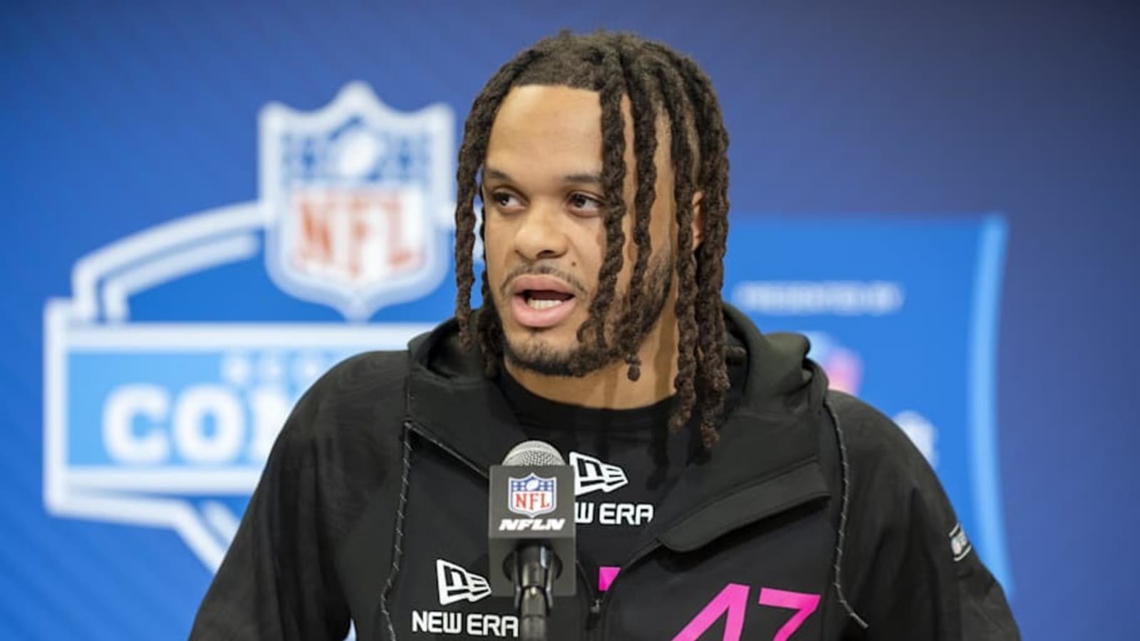 Watch: Penn State&#39;s Jaylen Reed Talks Raiders Meeting, Staff