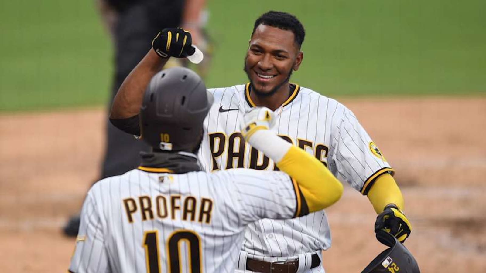 Former Padres Outfielder Signs With New York Mets