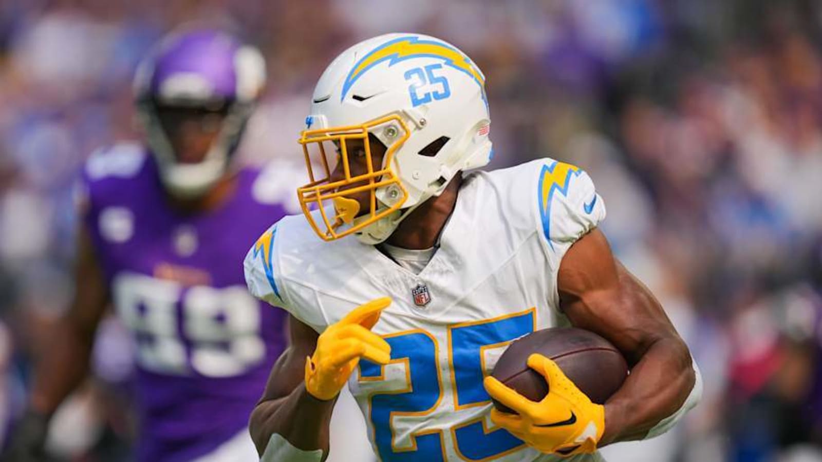 Titans Sign Former Chargers RB to Practice Squad