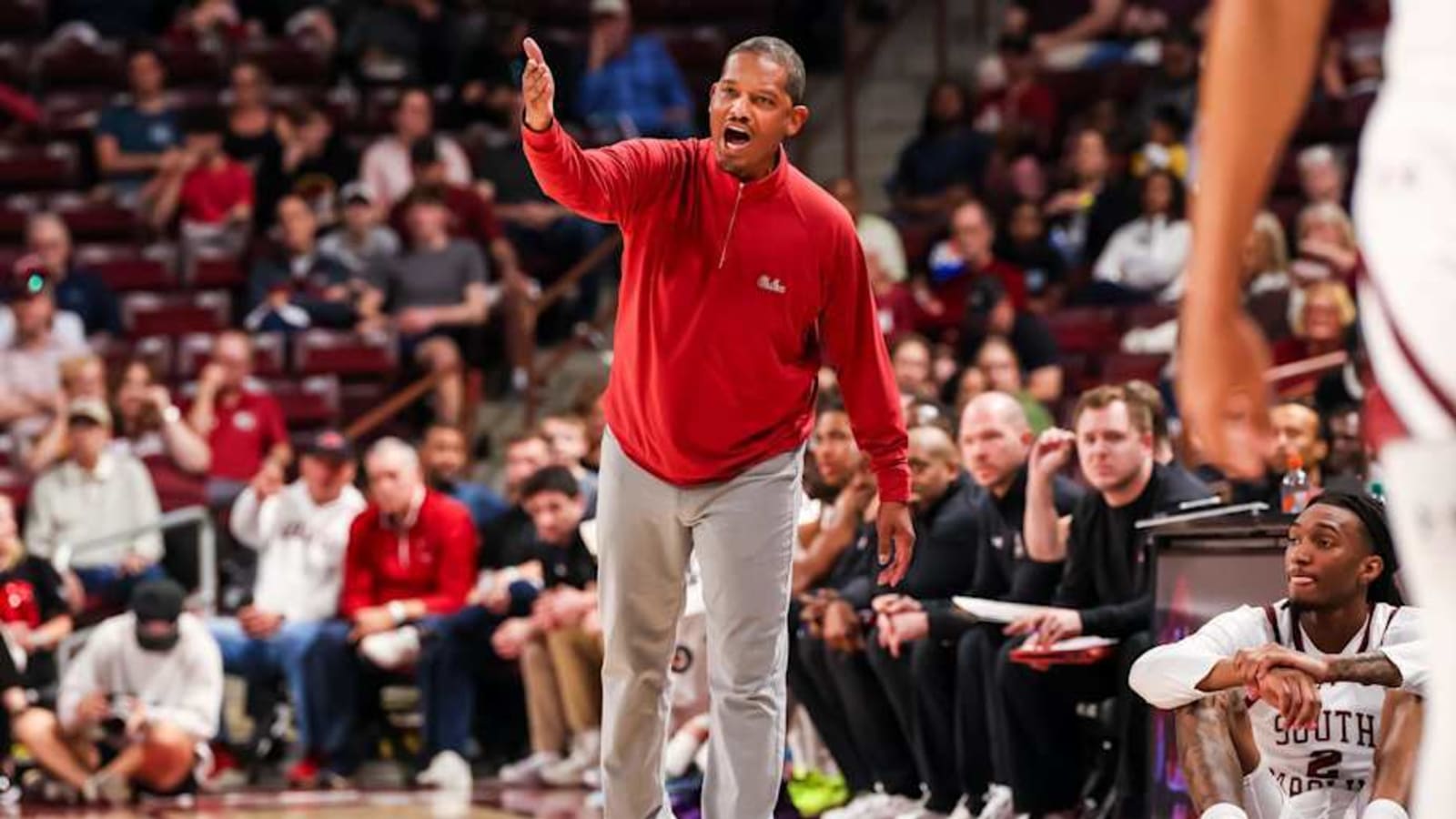 South Carolina vs Georgia: Gamecocks Looking to Keep Momentum Rolling