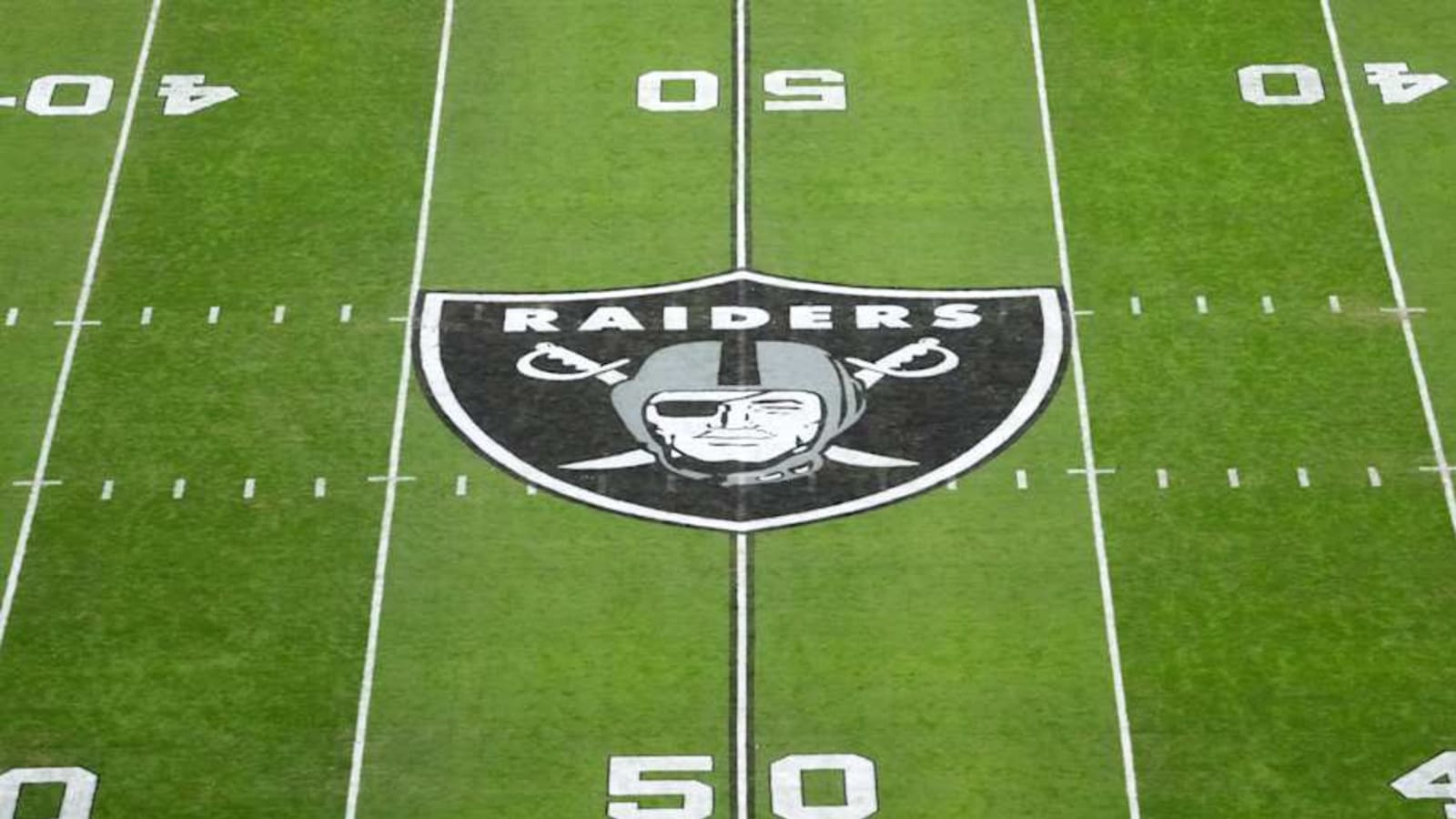 Fans, NFL React to Passing of Raiders Super Bowl-Winner