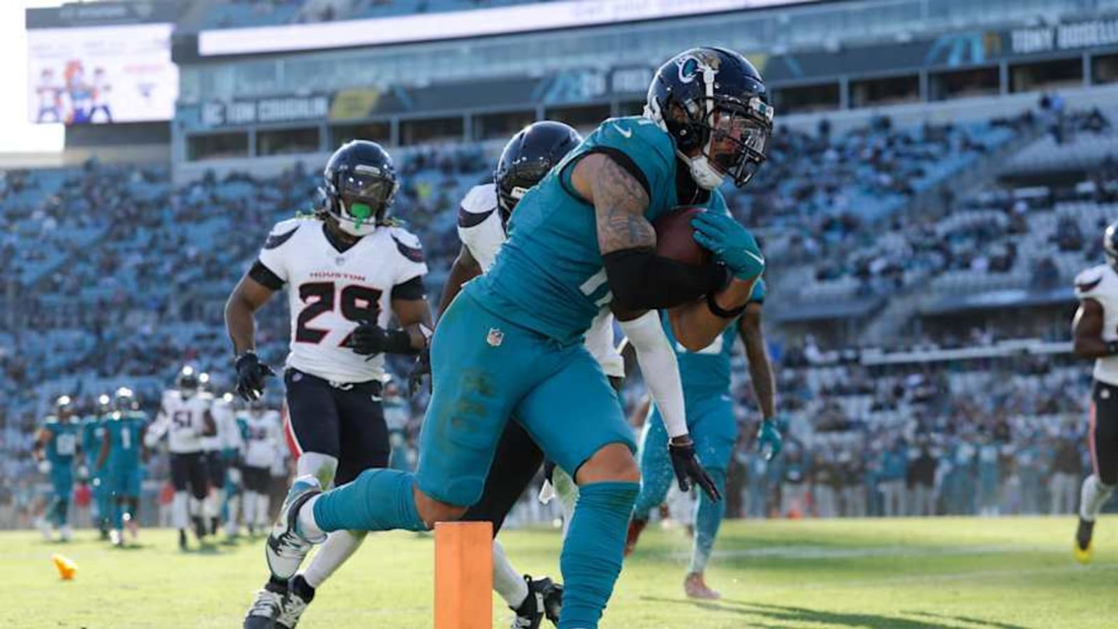 Watch: Ascending Jaguars Pass-Catcher Reflects on Career Day