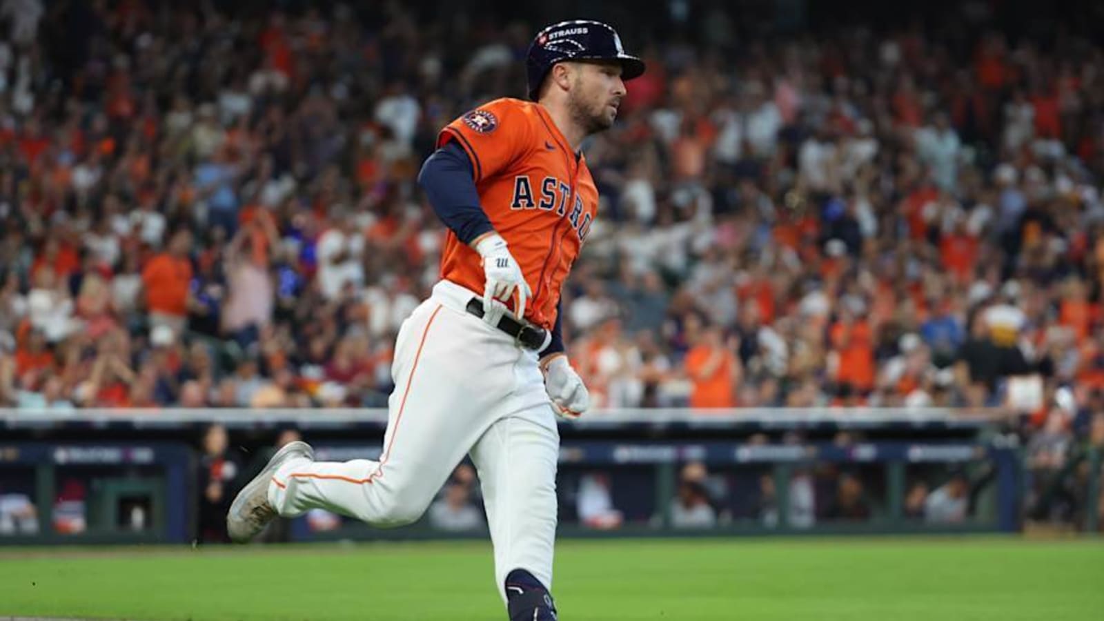 Tenured Houston Astros Star ‘Definitely Won’t Be Back’ in 2025