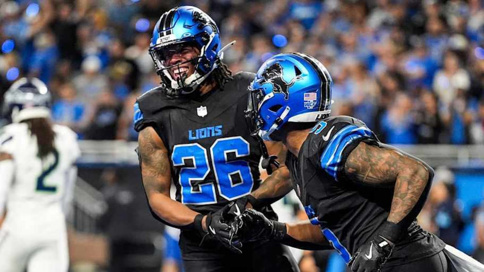 &#39;Sonic and Knuckles&#39; Emerge in Lions Offense