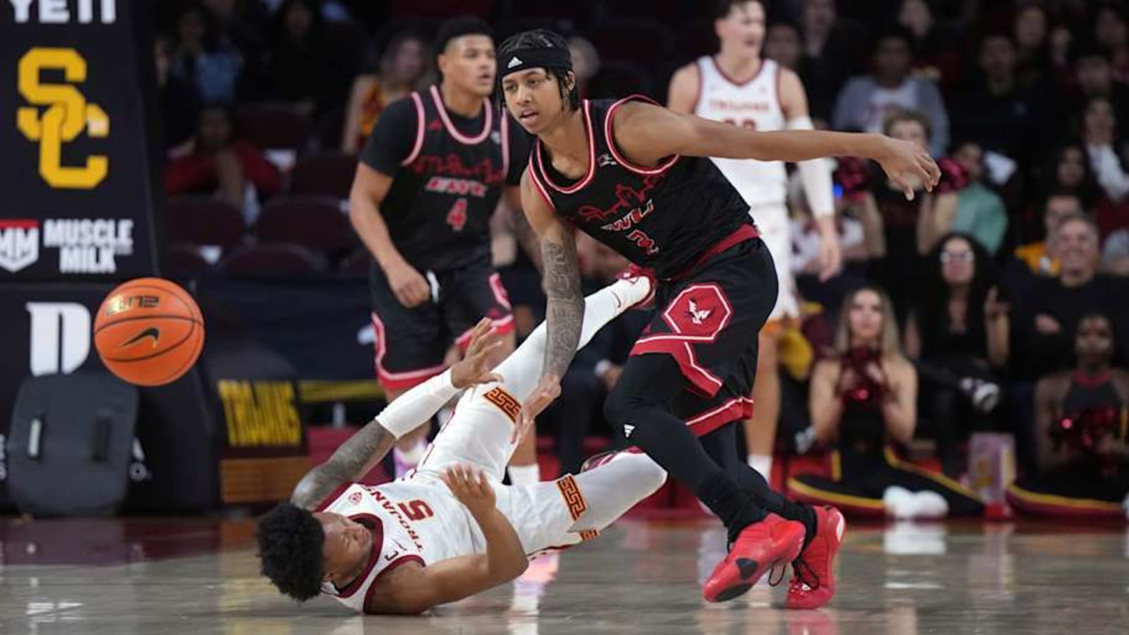 Iowa State transfer portal: One coming in, another going out for Cyclones