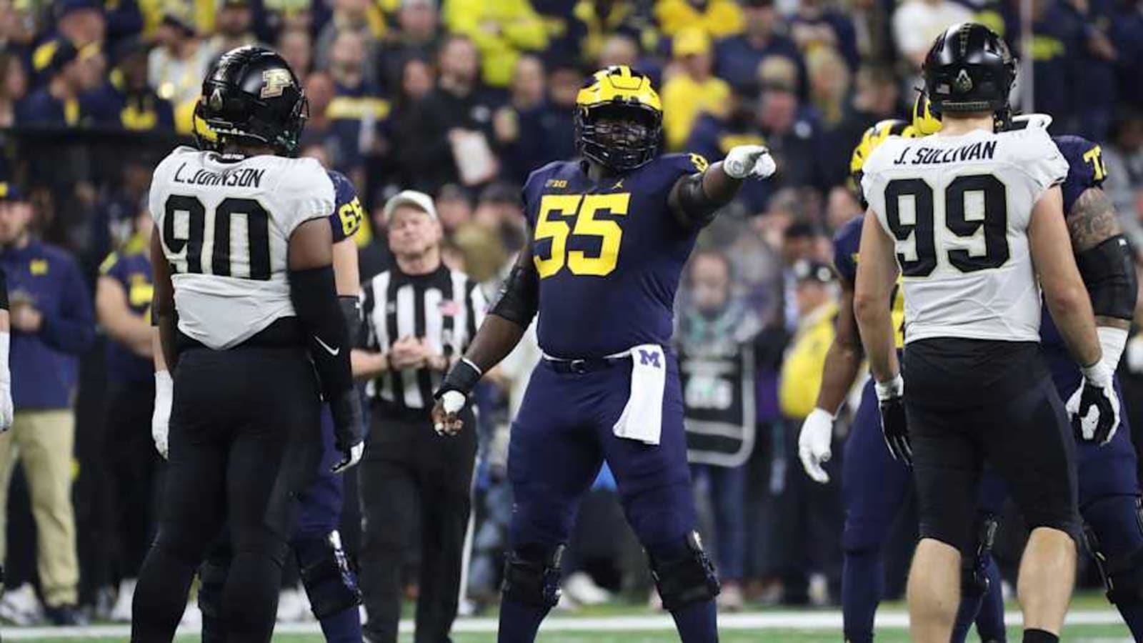 Former Michigan Football standout named NFL starter