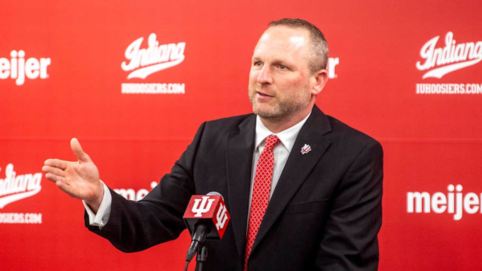 Fran Fraschilla Calls Out Darian DeVries for &#39;Cutting and Running&#39; to Indiana