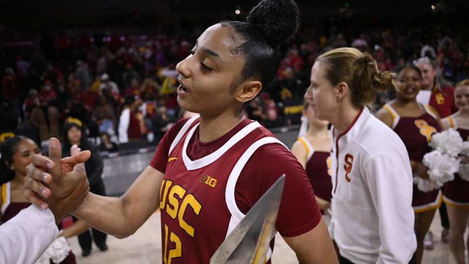 Uconn Leads Updated Women’s Basketball National Championship Odds: USC, UCLA Snubbed?