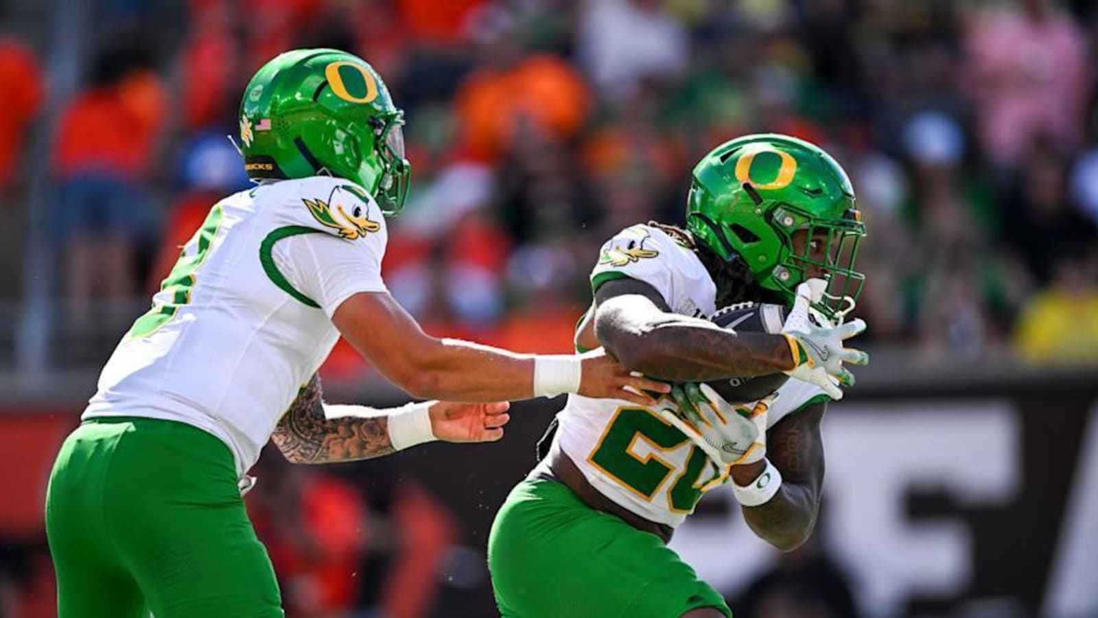 Oregon Ducks, UCLA Bruins Live Score Updates: Former Duck Bryan Addison 96-Yard Pick Six