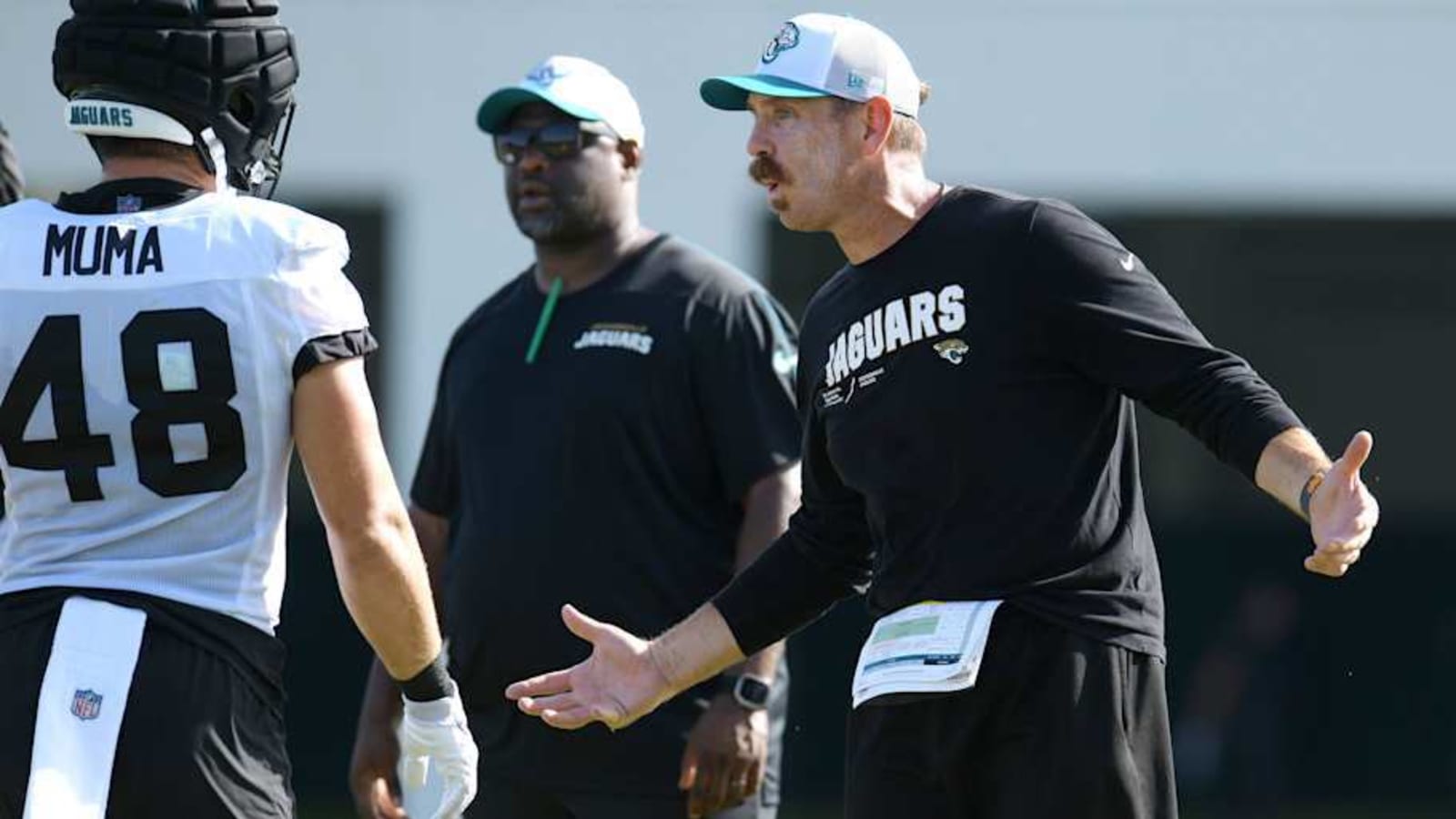 Watch: Jaguars DC Ryan Nielsen Scouts Titans&#39; Ridley, Levis