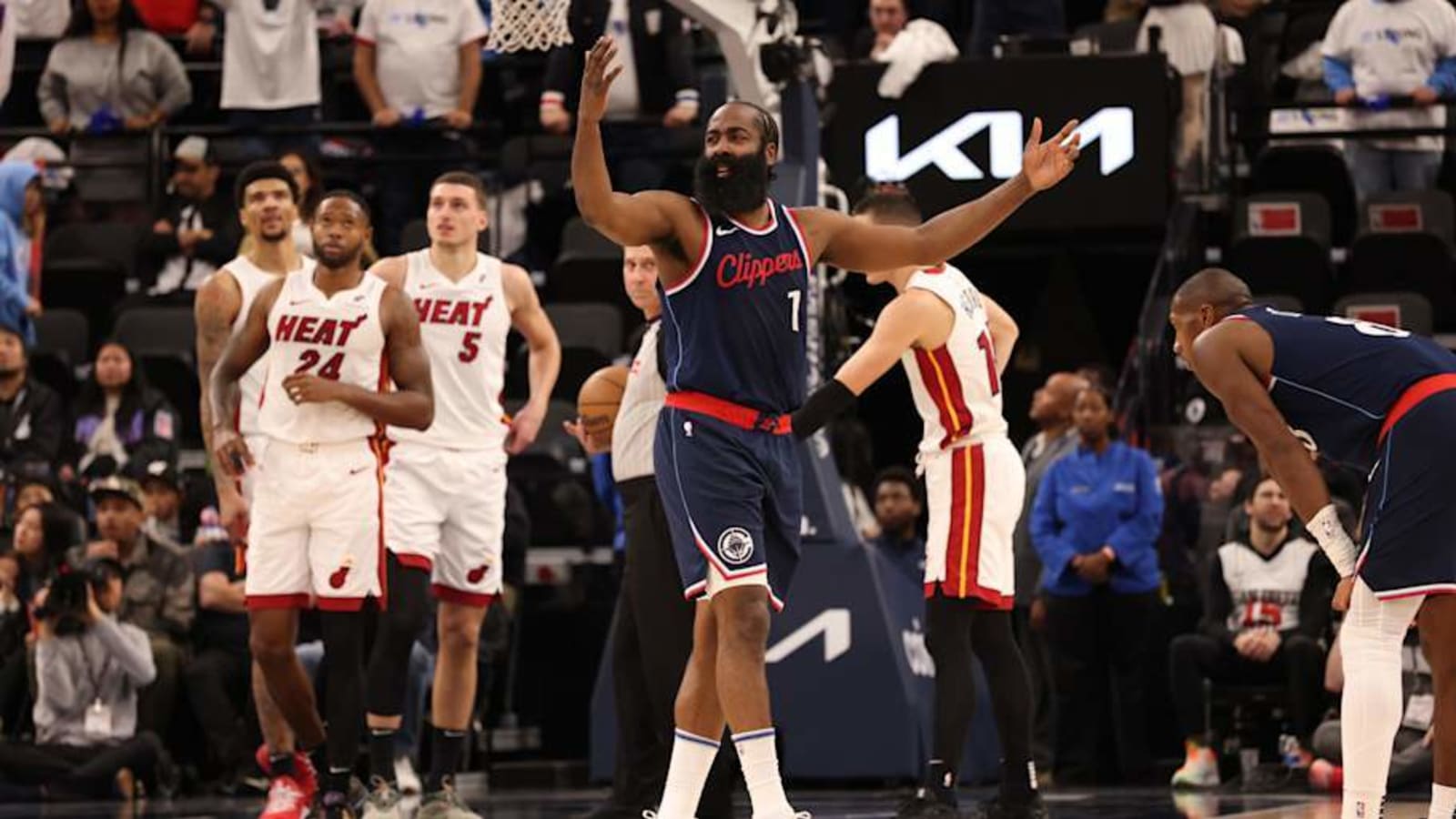 Clippers Change Starting Lineup vs Heat Due to Injury