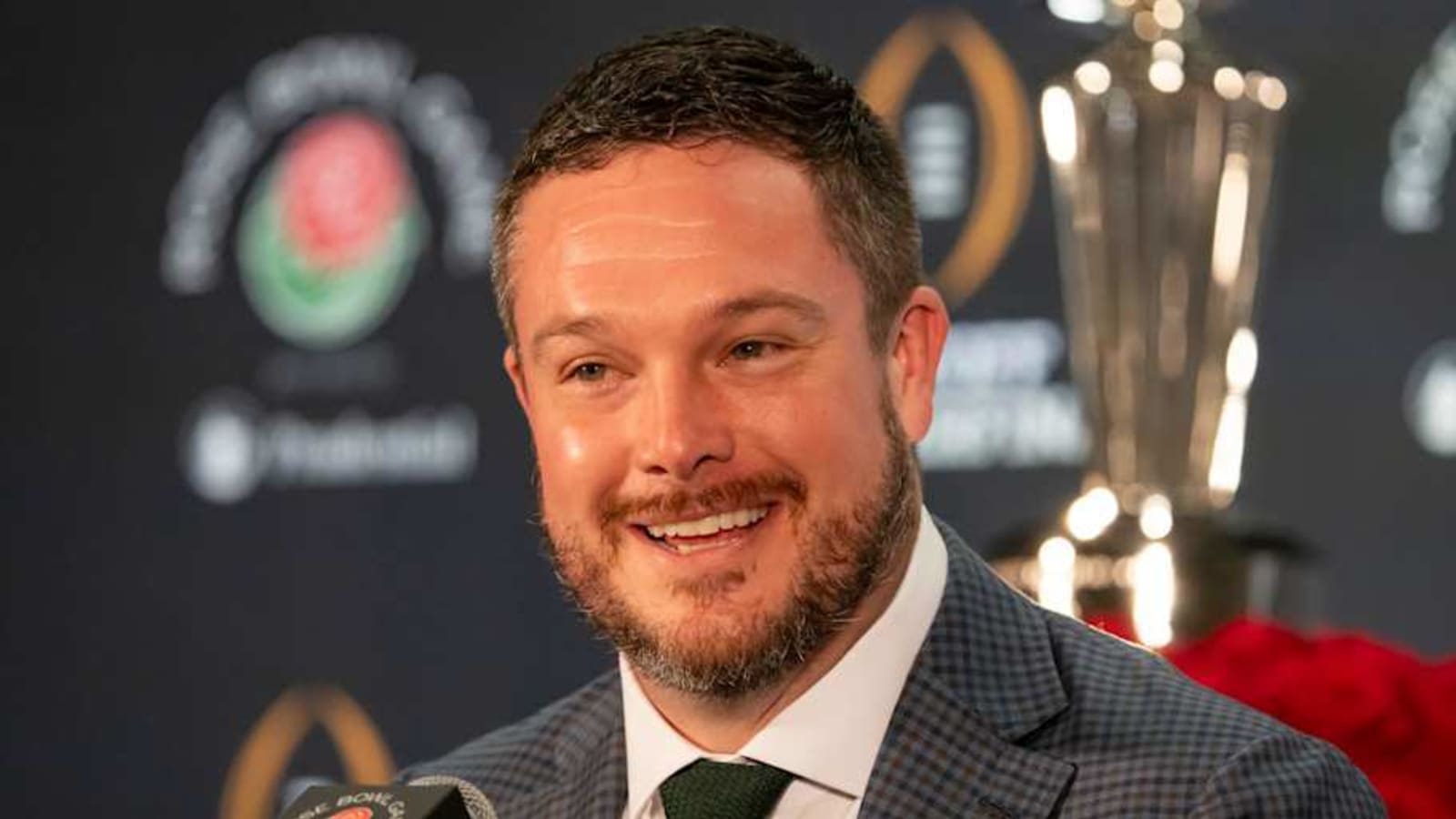 Oregon, Dan Lanning agree to six-year contract extension
