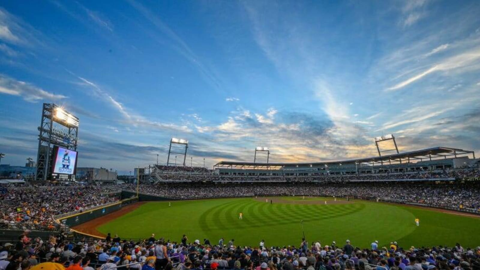 2024 College World Series Score Updates and Schedule | NCAA Baseball Tournament