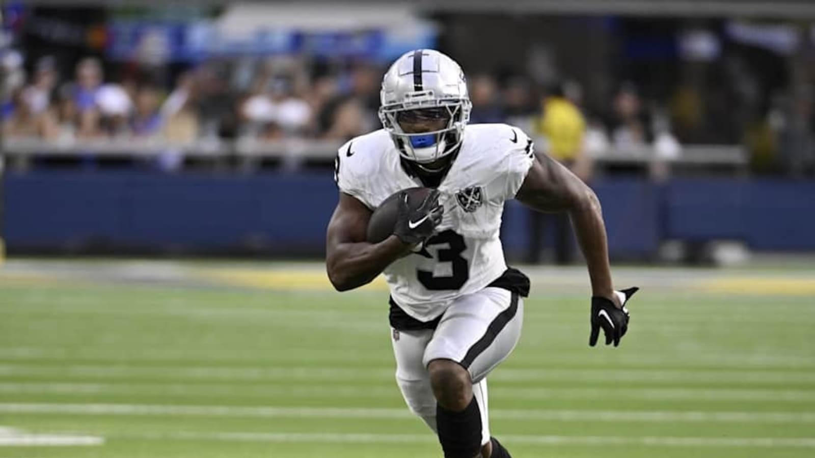  Raiders Release First Injury Report of Week 14