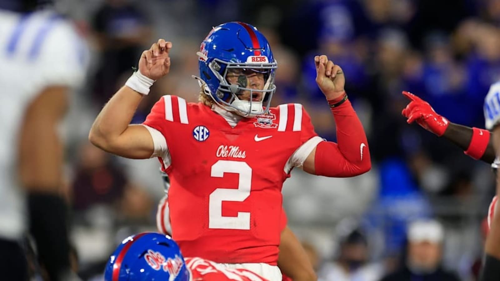 Potential Raiders QB Target Dominates in Bowl Game