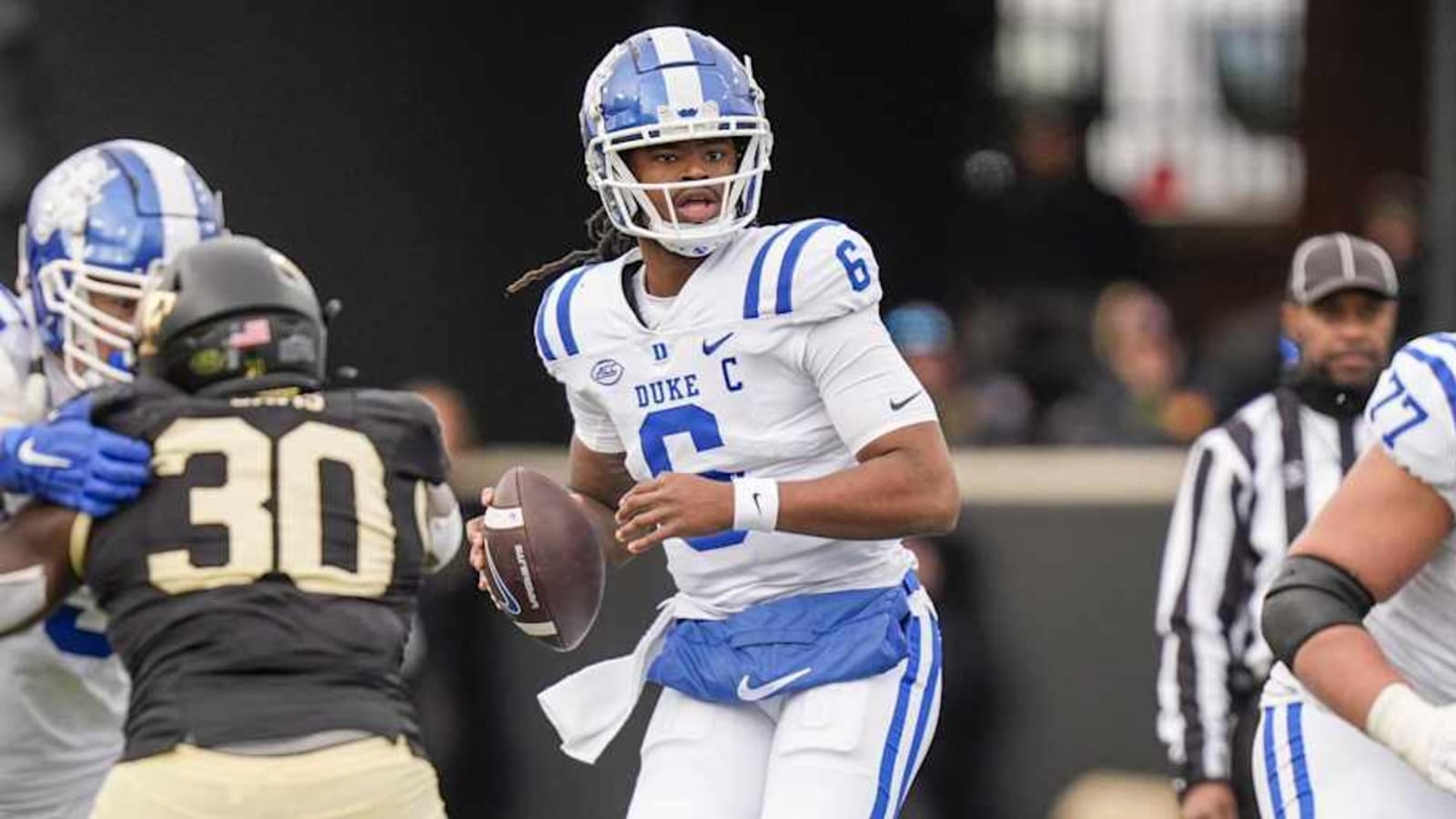 Former Texas Longhorns QB Maalik Murphy Commits to New Program
