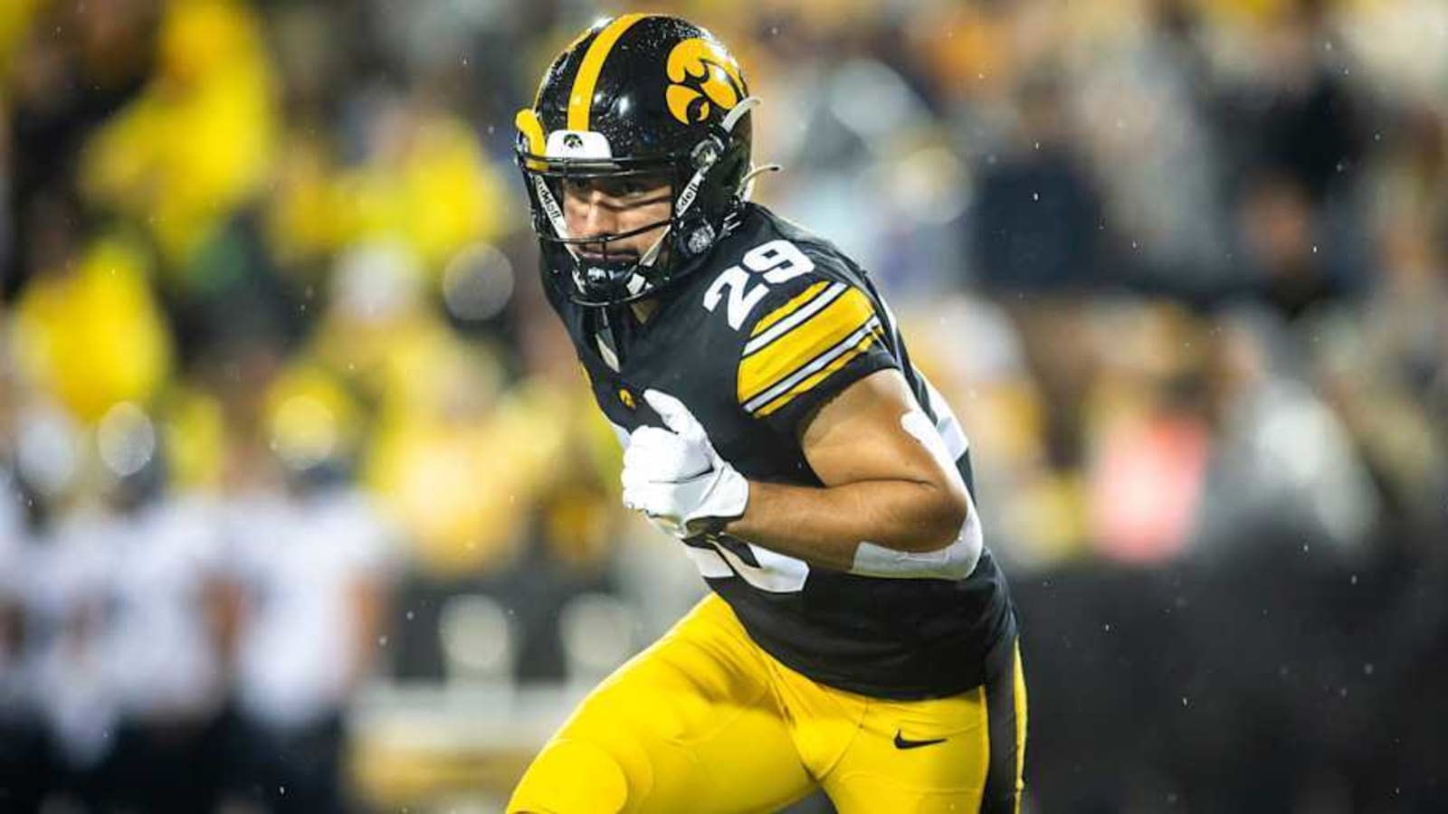Iowa Star Sends Bold Warning To Wisconsin