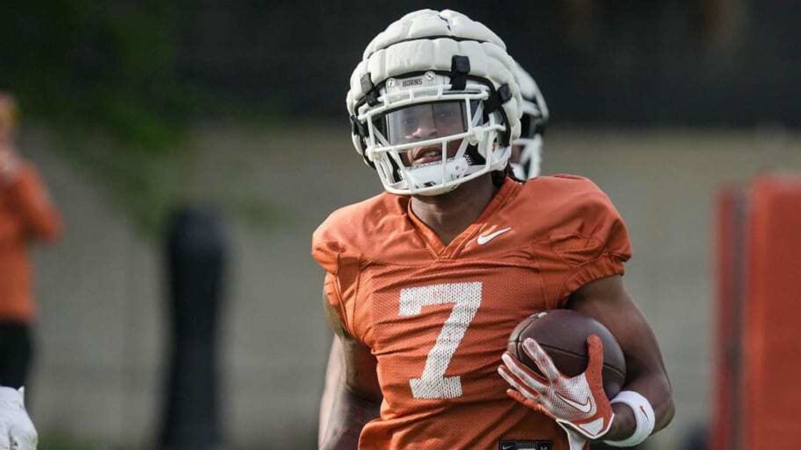 Texas Longhorns Football Players Land Luxury Car NIL Deal
